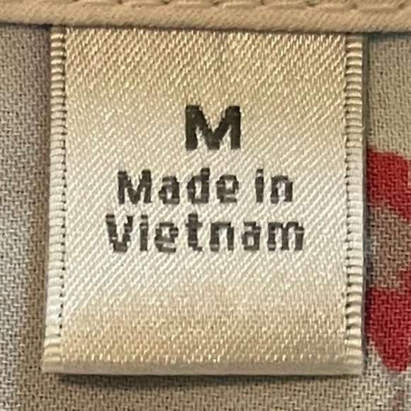 LC Lauren Conrad Ivory and Pink Floral Blouse - Picture 9 of 11